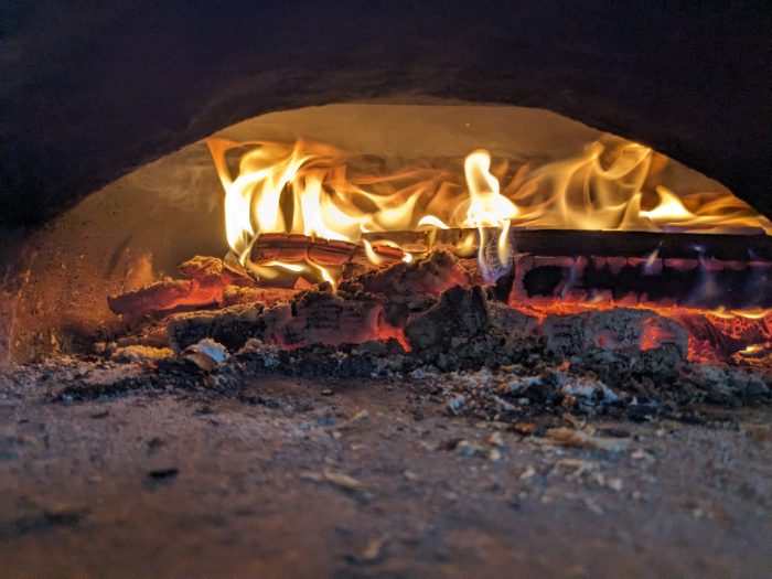 Fire burning for Ahumado en Barro