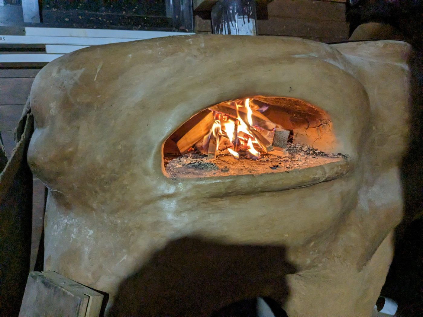 The clay smoking chamber at Casa Xhen